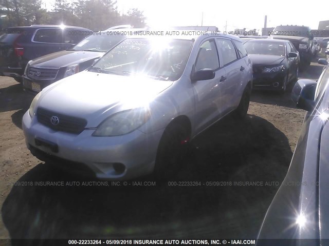 2T1LR32E15C377172 - 2005 TOYOTA COROLLA MATRIX XR SILVER photo 2