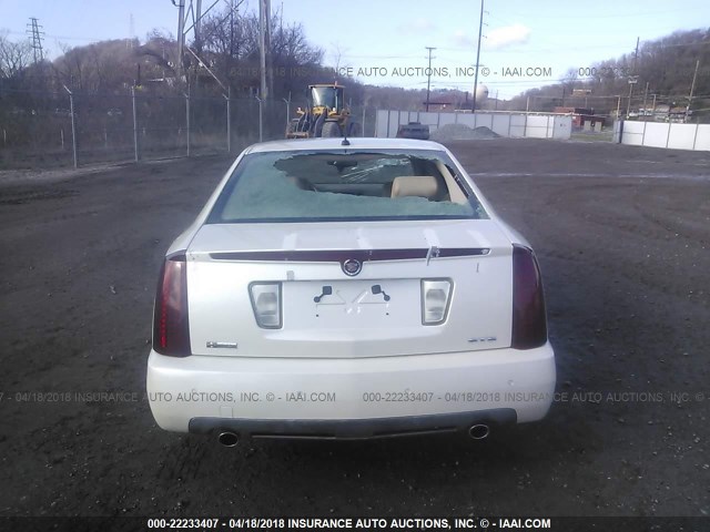 1G6DC67A760157501 - 2006 CADILLAC STS WHITE photo 6