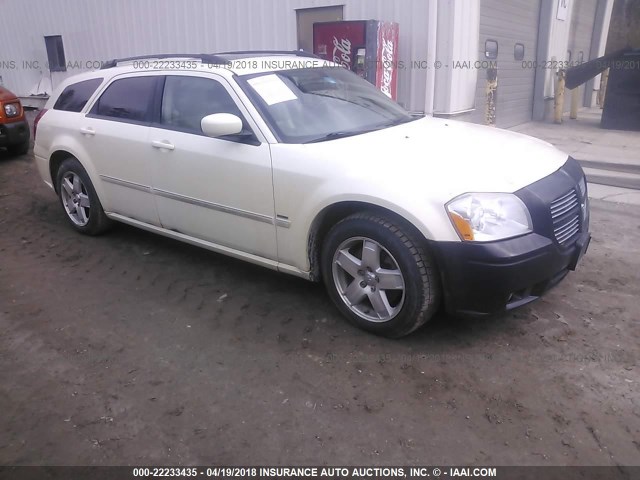 2D8GZ58205H537608 - 2005 DODGE MAGNUM R/T WHITE photo 1