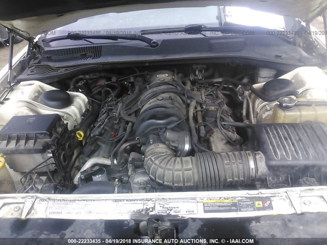 2D8GZ58205H537608 - 2005 DODGE MAGNUM R/T WHITE photo 10