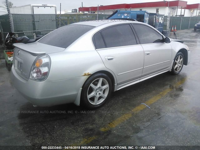 1N4BL11D93C285829 - 2003 NISSAN ALTIMA SE SILVER photo 4