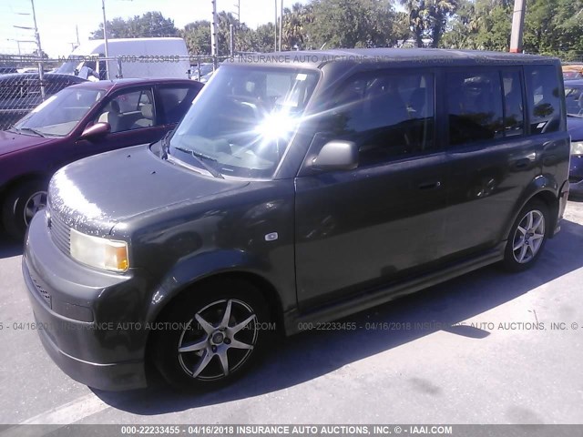 JTLKT324854027033 - 2005 TOYOTA SCION XB GRAY photo 2