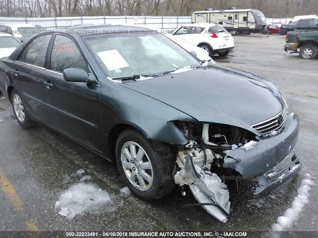 4T1BF30K02U504162 - 2002 TOYOTA CAMRY LE/XLE/SE 绿色 照片 1