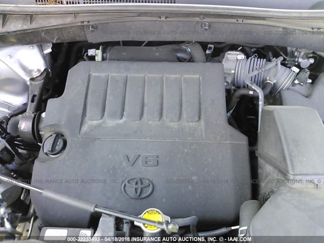 5TDKKRFHXES016876 - 2014 TOYOTA HIGHLANDER XLE ვერცხლისფერი ფოტო 10