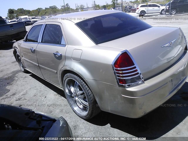 2C3KA43R47H639144 - 2007 CHRYSLER 300 GOLD photo 3