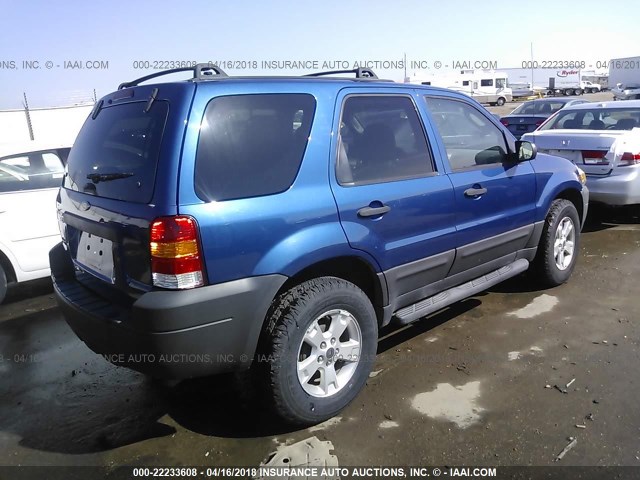 1FMCU03Z07KB76665 - 2007 FORD ESCAPE XLT BLUE photo 4