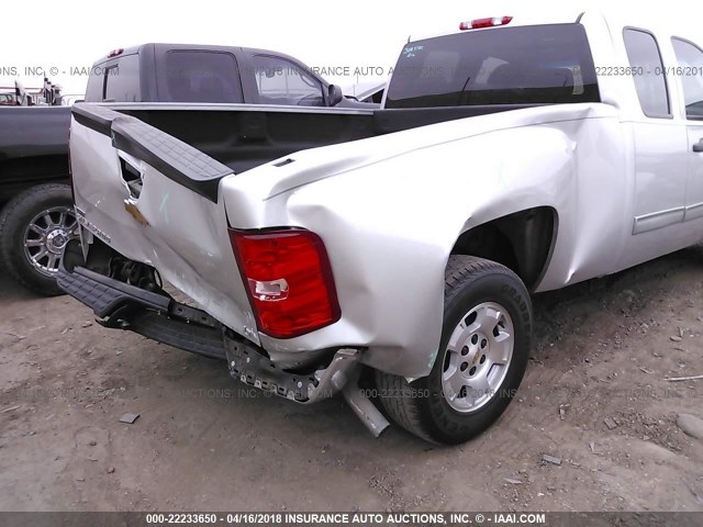 1GCSCSE04AZ186465 - 2010 CHEVROLET SILVERADO C1500 LT SILVER photo 6