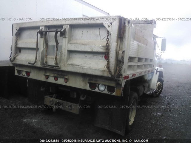 1FV3GJAC71HF55741 - 2001 FREIGHTLINER FL60  WHITE photo 4