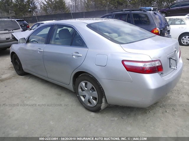 4T1BE46K18U210276 - 2008 TOYOTA CAMRY CE/LE/XLE/SE SILVER photo 3