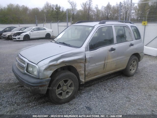 2CNBE134536919921 - 2003 CHEVROLET TRACKER SILVER photo 2