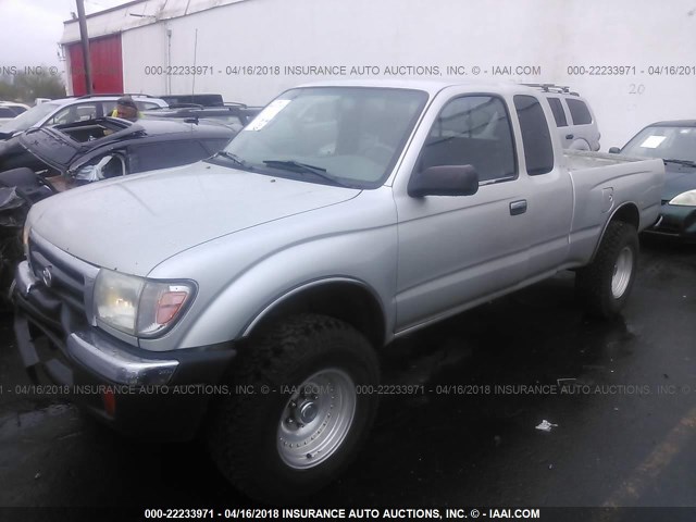 5TEWN72N4YZ698556 - 2000 TOYOTA TACOMA XTRACAB SILVER photo 2