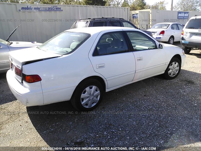4T1BG22K01U789884 - 2001 TOYOTA CAMRY CE/LE/XLE WHITE photo 4