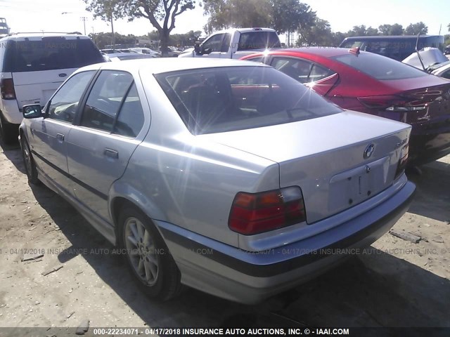 WBACD432XWAV58752 - 1998 BMW 328 I AUTOMATIC ვერცხლისფერი ფოტო 3
