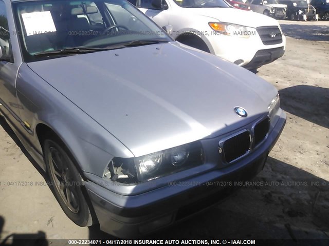 WBACD432XWAV58752 - 1998 BMW 328 I AUTOMATIC SILVER photo 6