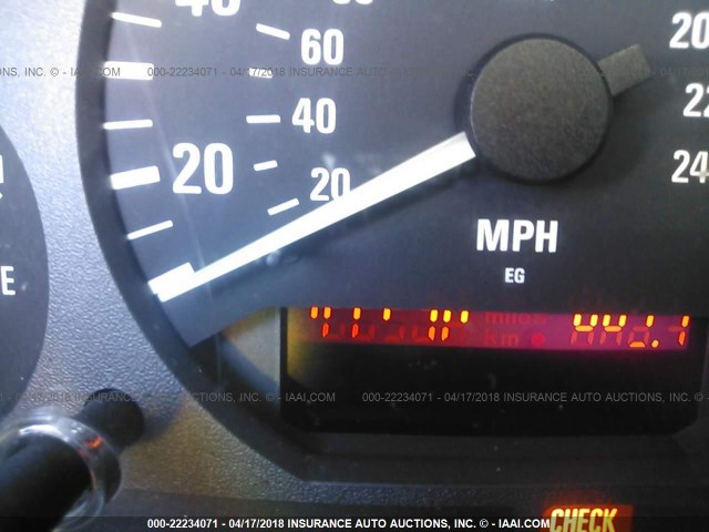 WBACD432XWAV58752 - 1998 BMW 328 I AUTOMATIC ვერცხლისფერი ფოტო 7