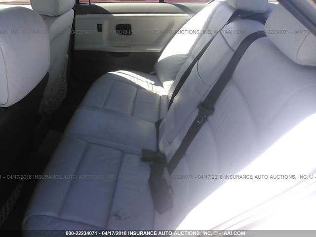 WBACD432XWAV58752 - 1998 BMW 328 I AUTOMATIC ვერცხლისფერი ფოტო 8