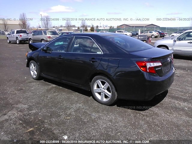 4T1BF1FK2CU009801 - 2012 TOYOTA CAMRY SE/LE/XLE Dark Blue photo 3