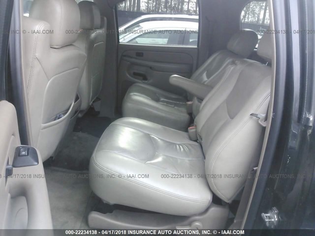 3GNFK16Z75G226997 - 2005 CHEVROLET SUBURBAN K1500 BLACK photo 8
