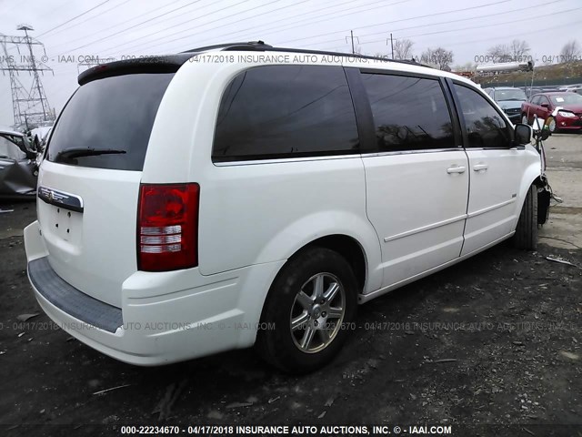 2A8HR54P78R824956 - 2008 CHRYSLER TOWN & COUNTRY TOURING WHITE photo 4