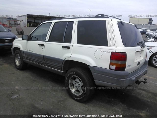 1J4GZ58S2WC342011 - 1998 JEEP GRAND CHEROKEE LAREDO/TSI WHITE photo 3