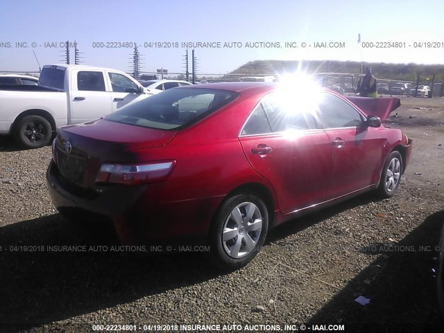 4T1BE46K69U272936 - 2009 TOYOTA CAMRY SE/LE/XLE RED photo 4