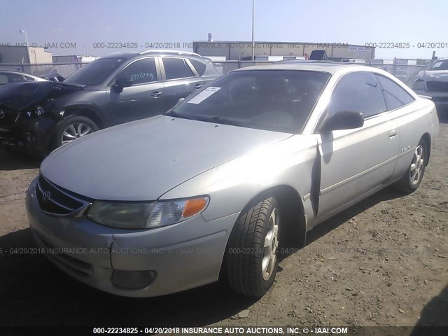 2T1CF22P3XC153408 - 1999 TOYOTA CAMRY SOLARA SE/SLE ვერცხლისფერი ფოტო 2