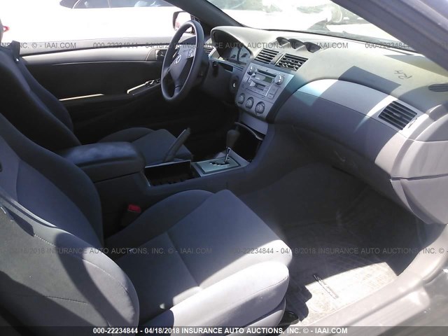 4T1FA38P94U029906 - 2004 TOYOTA CAMRY SOLARA SE/SLE შავი ფოტო 5