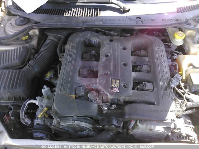 2C3HC56GXYH333975 - 2000 CHRYSLER LHS TAN photo 10