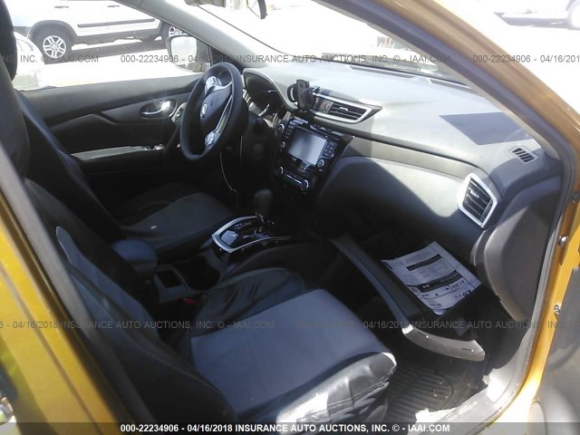 5N1AT2MT0EC802531 - 2014 NISSAN ROGUE S/SL/SV GOLD photo 5