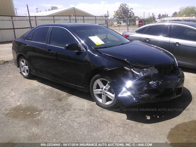 4T1BF1FK8EU761019 - 2014 TOYOTA CAMRY L/SE/LE/XLE 黑色 照片 1