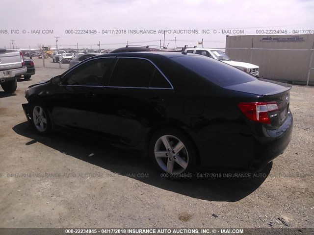 4T1BF1FK8EU761019 - 2014 TOYOTA CAMRY L/SE/LE/XLE 黑色 照片 3
