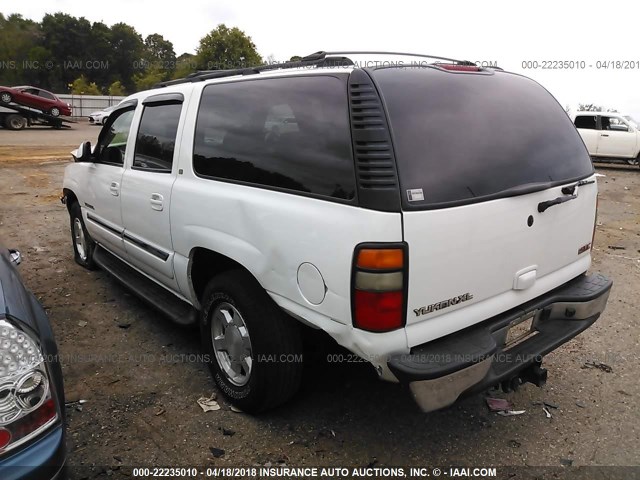 3GKEC16Z04G165710 - 2004 GMC YUKON XL C1500 WHITE photo 3