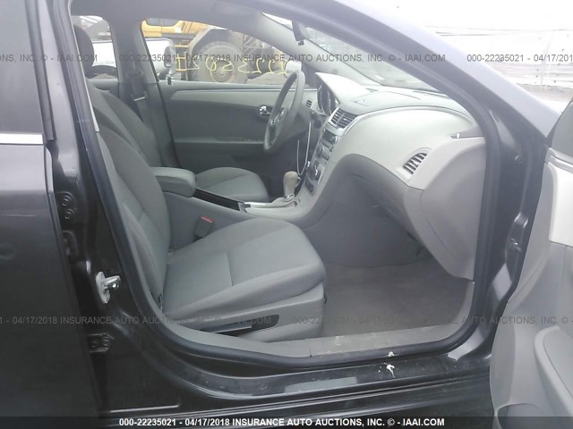 1G1ZB5E10BF326230 - 2011 CHEVROLET MALIBU LS 灰色 照片 5