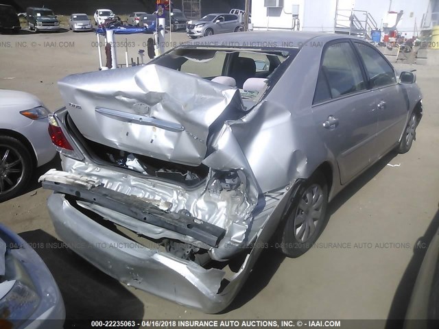 4T1BE32K16U645604 - 2006 TOYOTA CAMRY LE/XLE/SE ვერცხლისფერი ფოტო 4