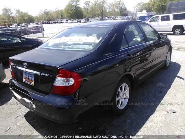 4T1BE32K33U189486 - 2003 TOYOTA CAMRY LE/XLE/SE BLACK photo 4