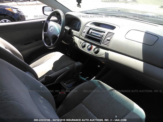 4T1BE32K33U189486 - 2003 TOYOTA CAMRY LE/XLE/SE BLACK photo 5