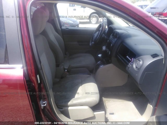1C4NJCEB8CD554348 - 2012 JEEP COMPASS LATITUDE 红色 照片 5