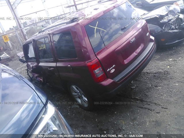 1C4NJRFBXCD624577 - 2012 JEEP PATRIOT LATITUDE RED photo 3