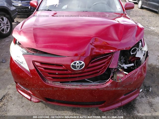4T4BE46KX8R024080 - 2008 TOYOTA CAMRY CE/LE/XLE/SE RED photo 10