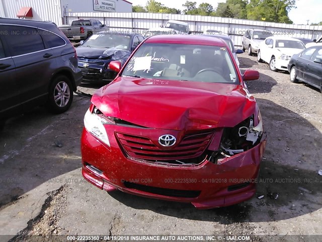 4T4BE46KX8R024080 - 2008 TOYOTA CAMRY CE/LE/XLE/SE RED photo 6