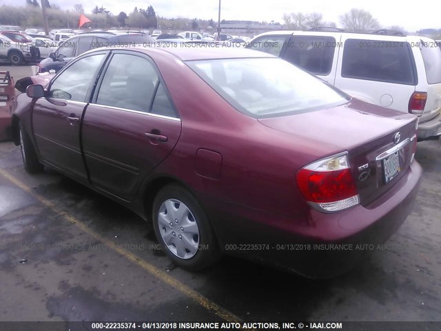 4T1BE32K65U420173 - 2005 TOYOTA CAMRY LE/XLE/SE ბურგუნდია ფოტო 3