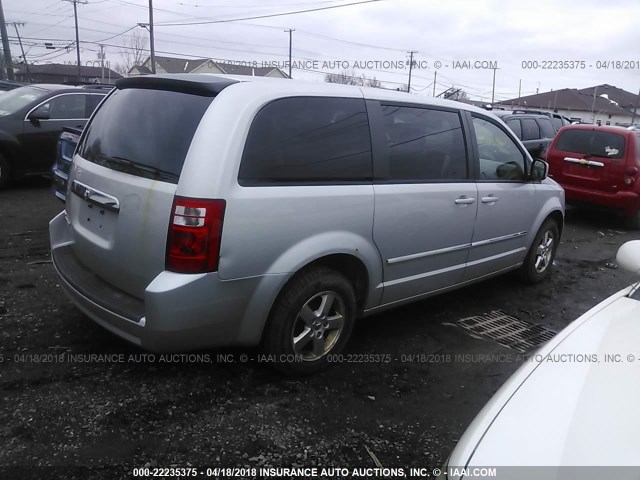 1D8HN54P18B101848 - 2008 DODGE GRAND CARAVAN SXT SILVER photo 4