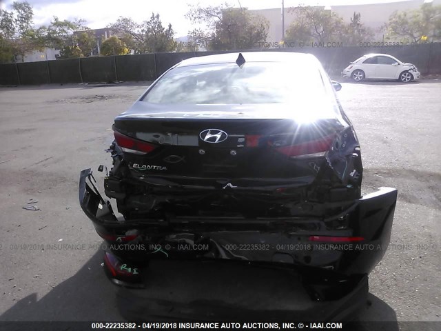 KMHD84LF2HU329834 - 2017 HYUNDAI ELANTRA SE/VALUE/LIMITED BLACK photo 6