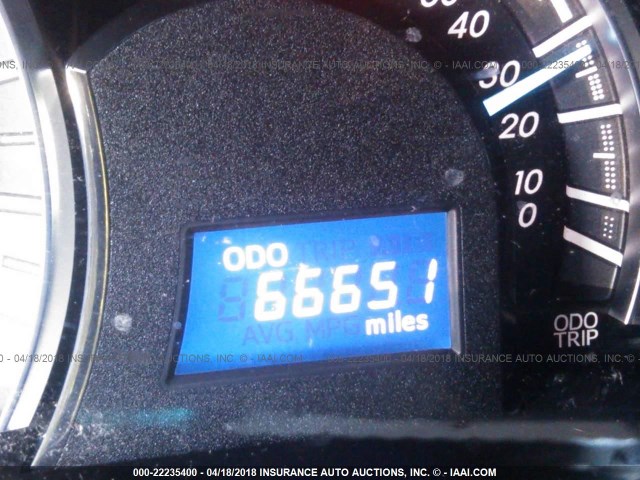 4T1BF1FK6EU439138 - 2014 TOYOTA CAMRY L/SE/LE/XLE ნაცრისფერი ფოტო 7