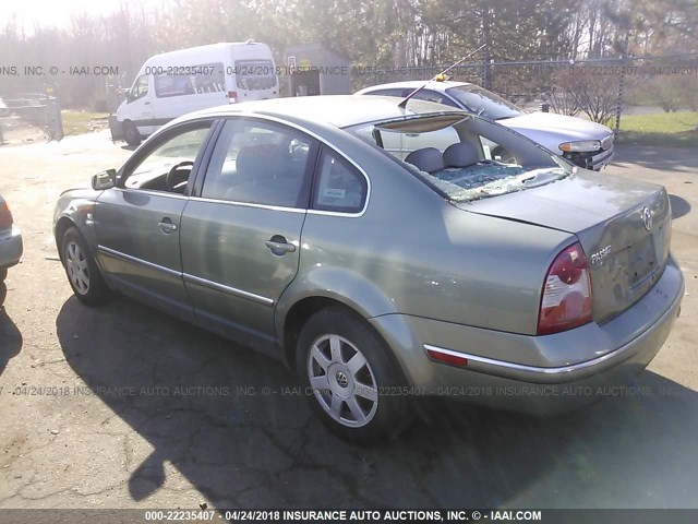 WVWPD63B72P247576 - 2002 VOLKSWAGEN PASSAT GLS GREEN photo 3