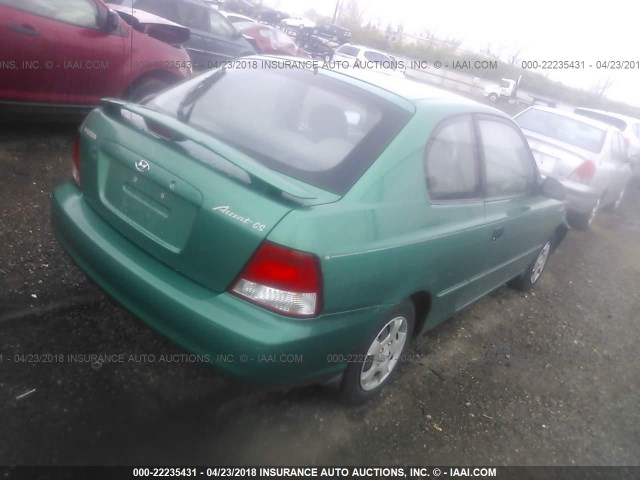 KMHCG35G0YU055581 - 2000 HYUNDAI ACCENT GS GREEN photo 4