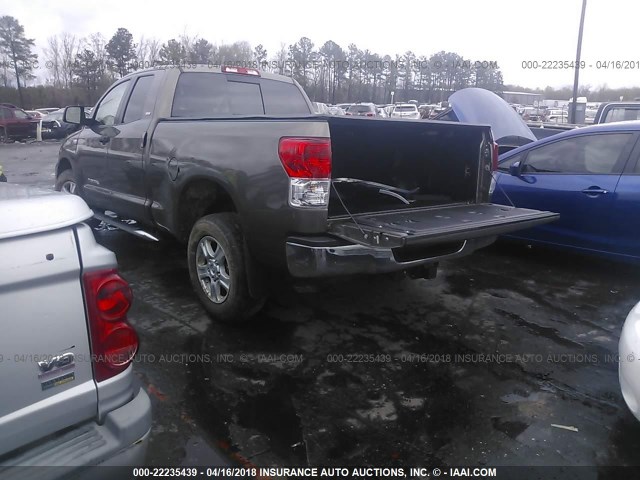 5TFUY5F1XCX242569 - 2012 TOYOTA TUNDRA DOUBLE CAB SR5 BROWN photo 3