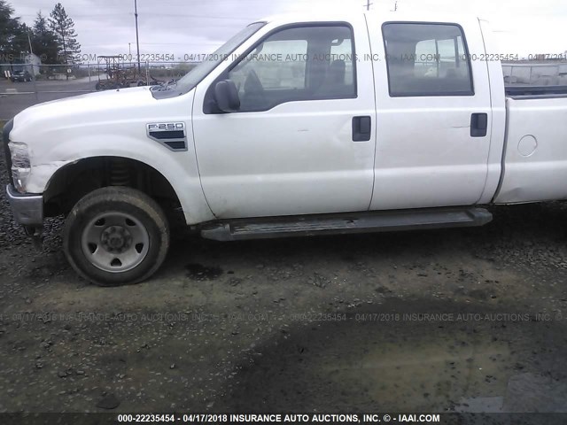 1FTSW21578EE49994 - 2008 FORD F250 SUPER DUTY WHITE photo 6