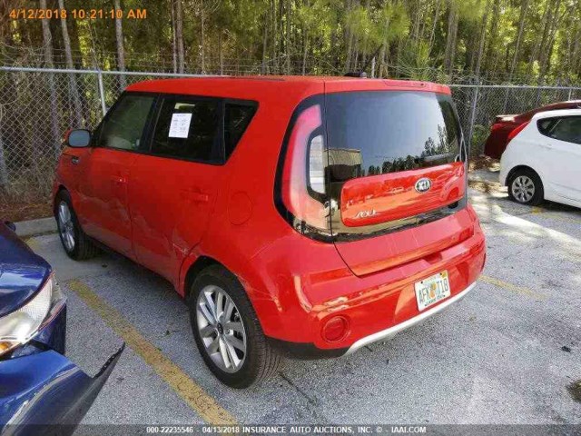 KNDJP3A53J7512842 - 2018 KIA SOUL + RED photo 13