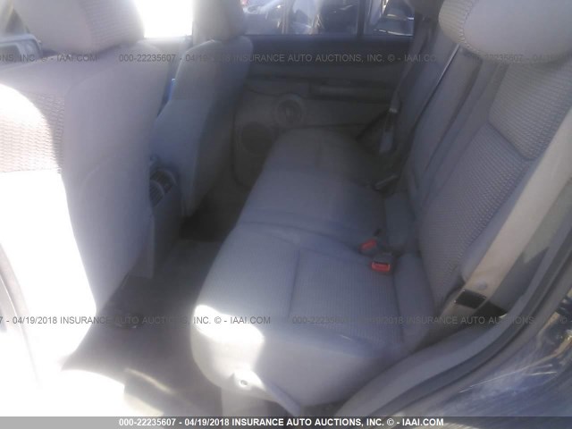 1J8HG48N46C212261 - 2006 JEEP COMMANDER BLUE photo 8